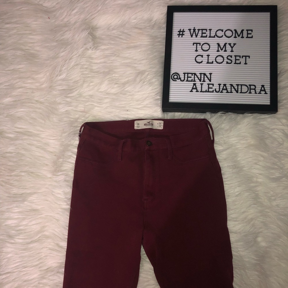Hollister burgundy jeggings